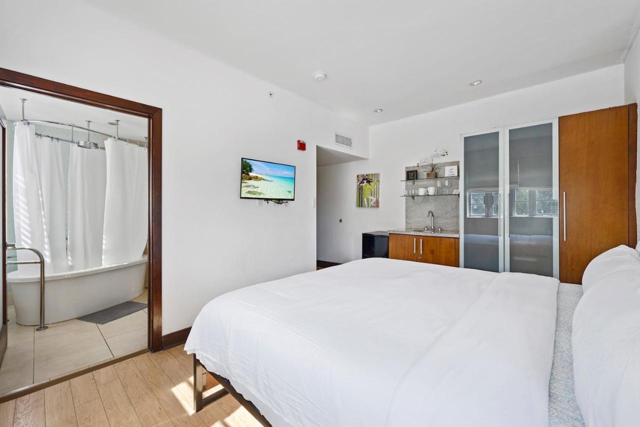 Ocean Drive Apartments With Rooftop Pool, South Beach, Miami Miami Beach Exteriér fotografie
